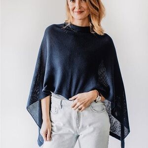 New Amma Cocoon Nursing Shawl - Navy